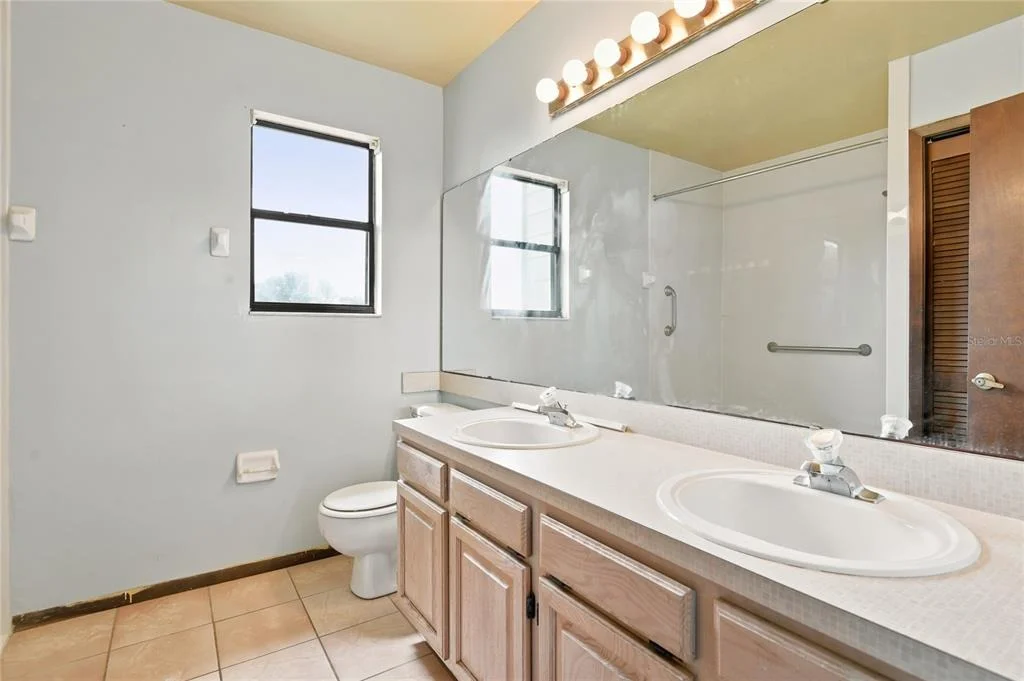 Photo of 1469 MONA DRIVE
