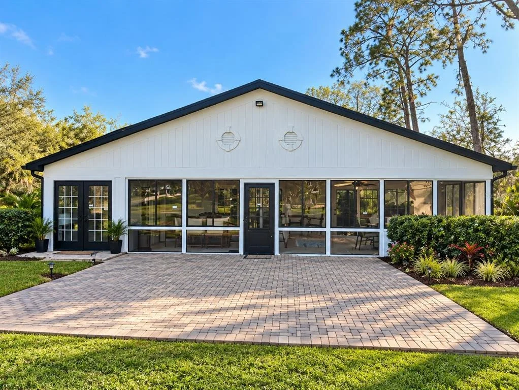 Photo of 5144 PINE TREE LANE