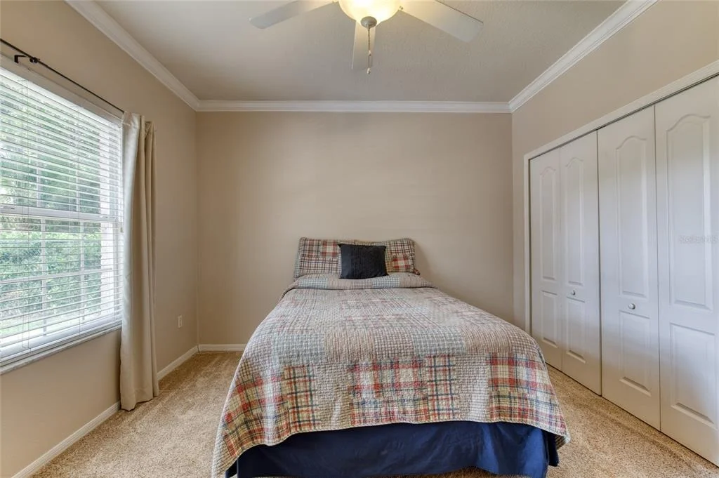 Photo of 5 WATERCLIFF LANE
