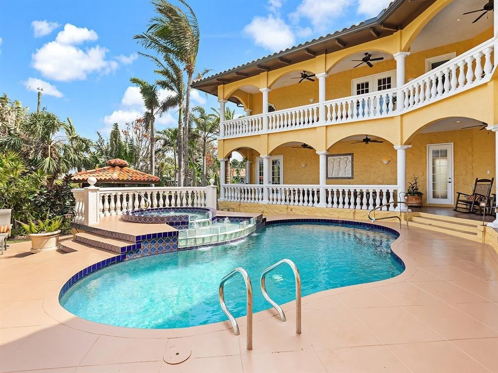 Photo of 416 BAYCREST DRIVE