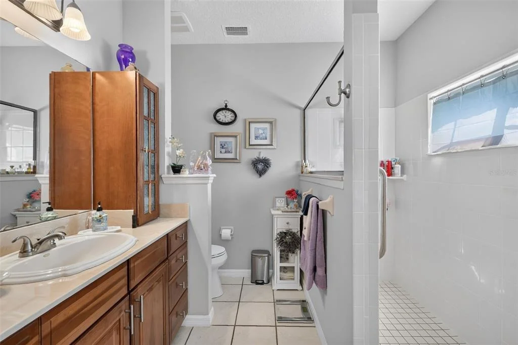 Photo of 5138 AURORA DRIVE