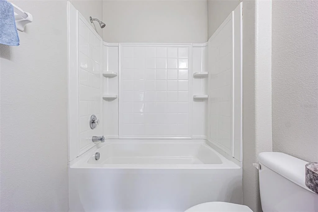Photo of 17009 PEACEFUL VALLEY DRIVE
