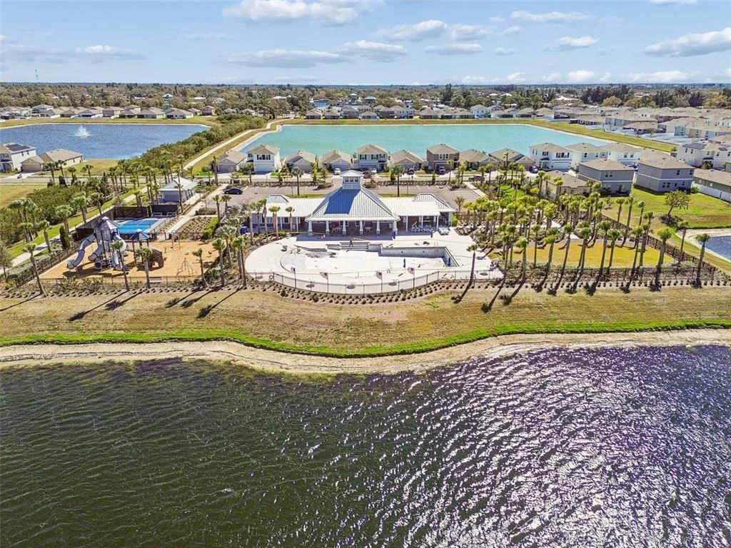 Photo of 984 OLIVE CONCH STREET