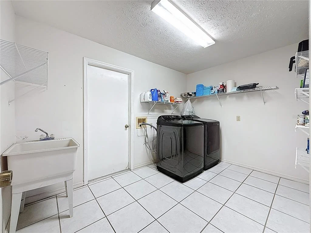 Photo of 452 SUMMIT CHASE DRIVE