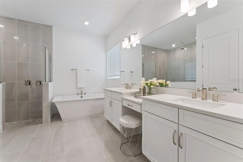 Photo of 14371 CREST PALM AVENUE