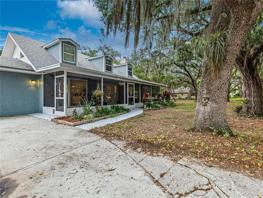 Photo of 1502 LAKE JOSEPHINE DRIVE