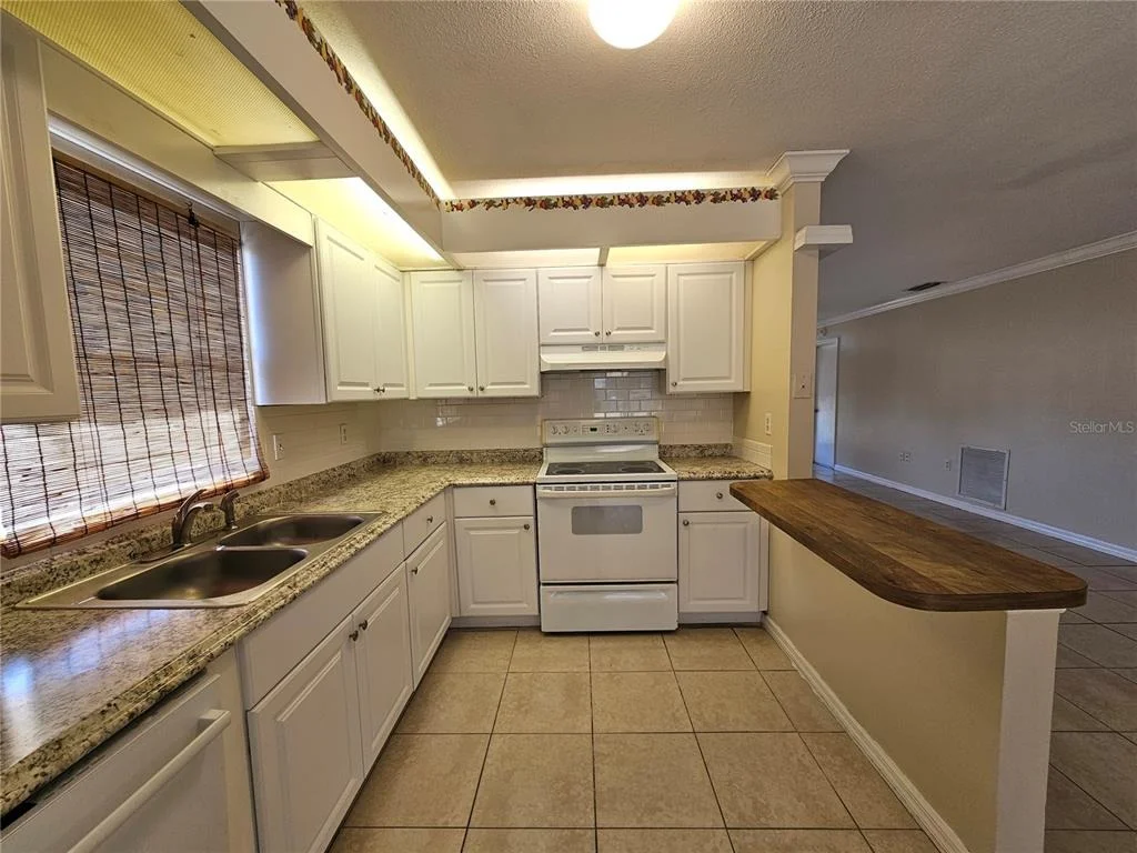 Photo of 1011 BACON AVENUE