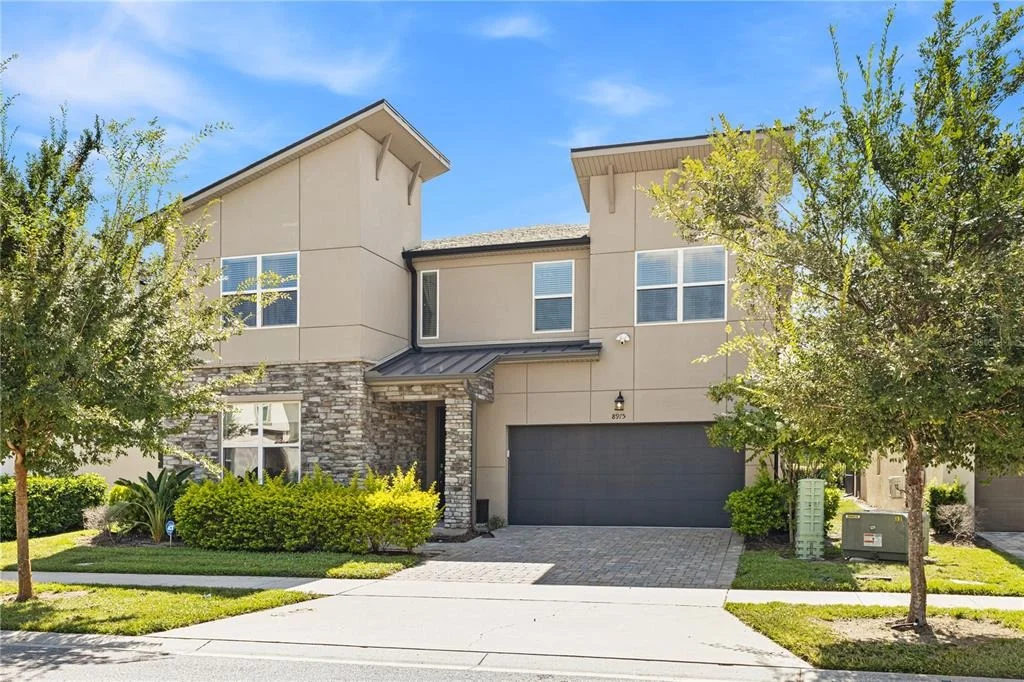 Photo of 8975 AMELIA DOWNS TRAIL