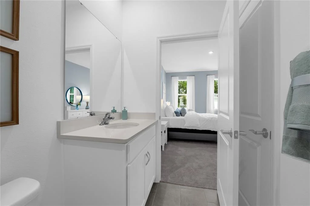 Photo of 823 PEBBLE CREST LANE