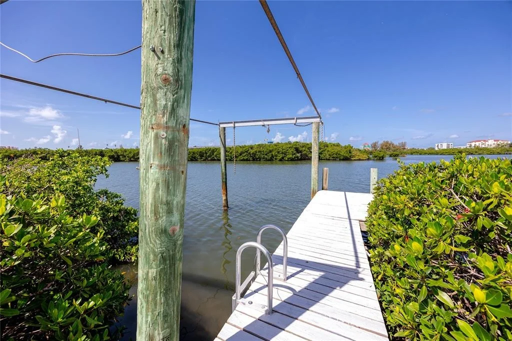 Photo of 8046 BAYHAVEN DRIVE