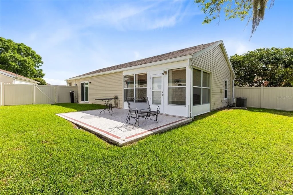 Photo of 4960 HERON RUN CIRCLE