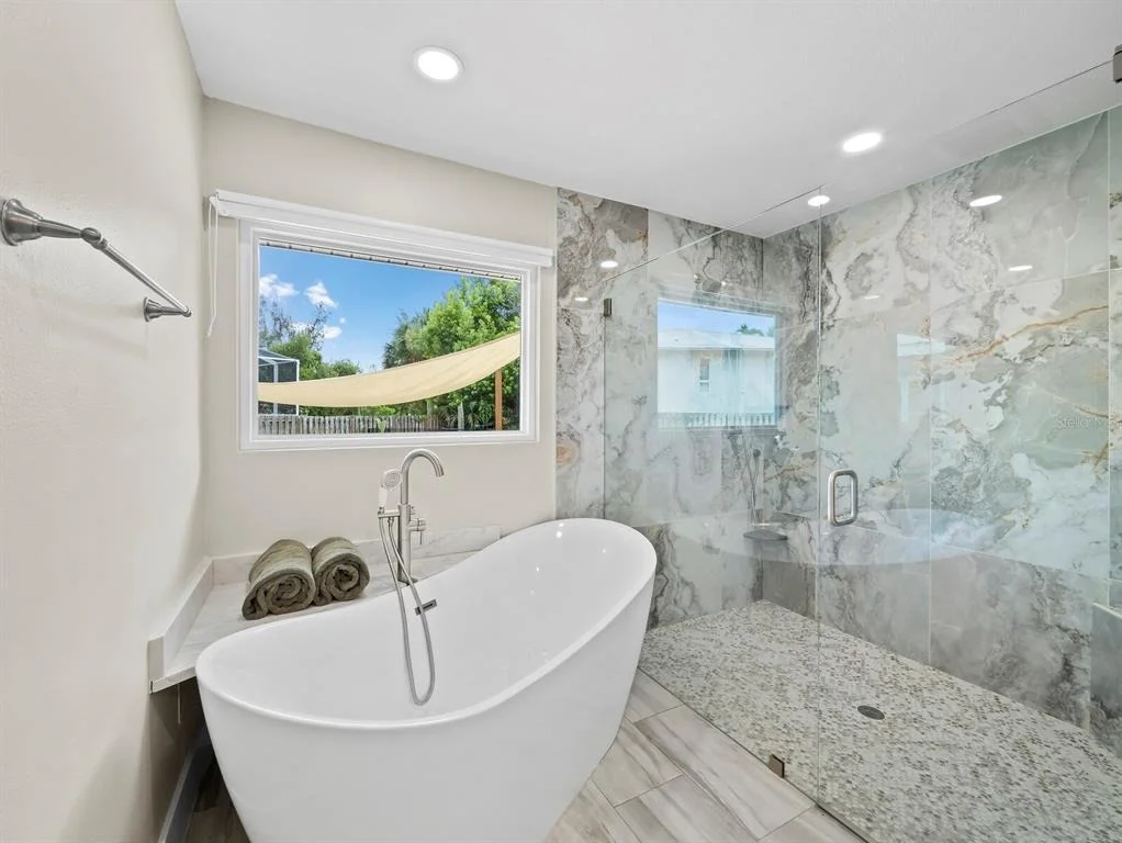 Photo of 430 ISLAND CIRCLE