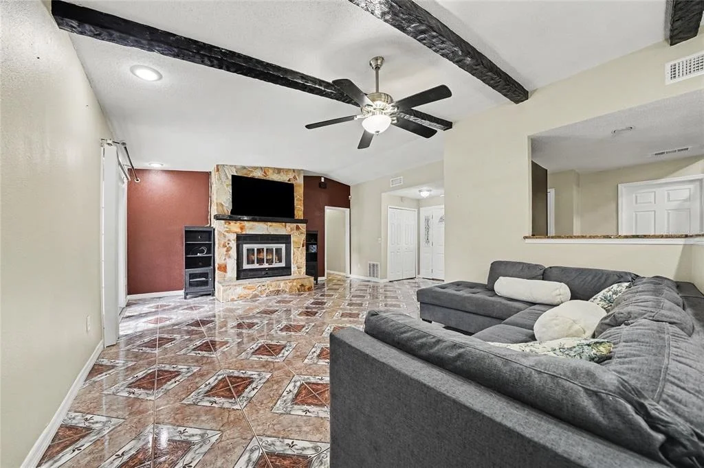 Photo of 6038 WEDGEWOOD CIRCLE