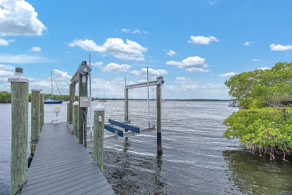 Photo of 3304 W SHELL POINT ROAD