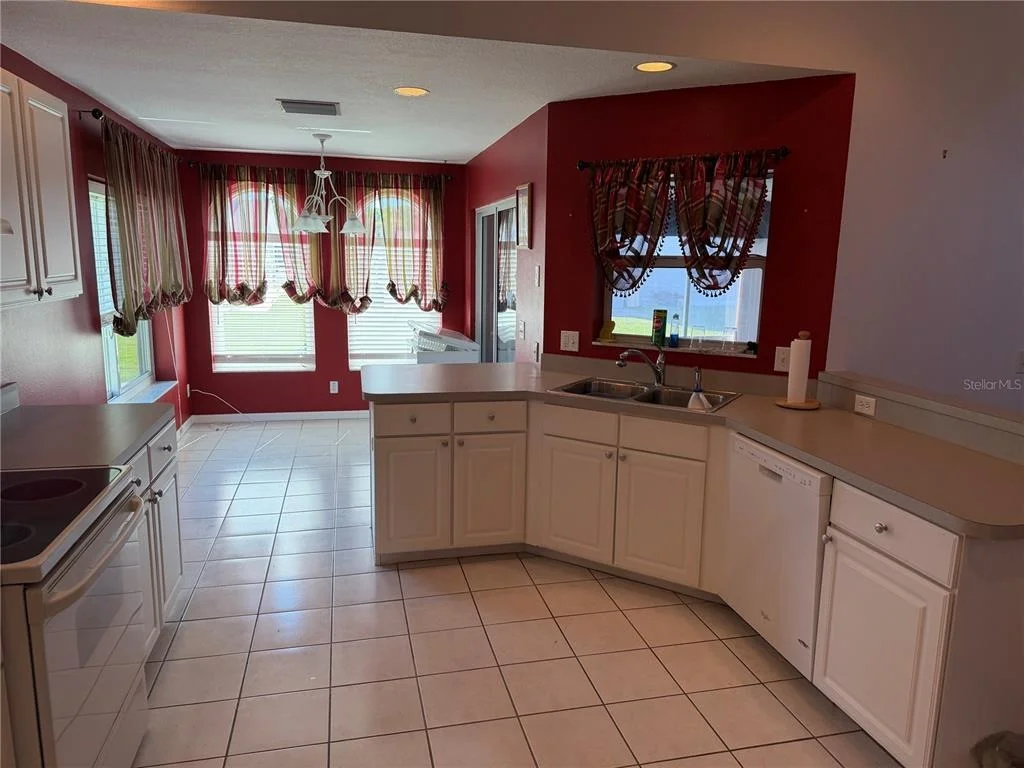 Photo of 546 TROUT LANE