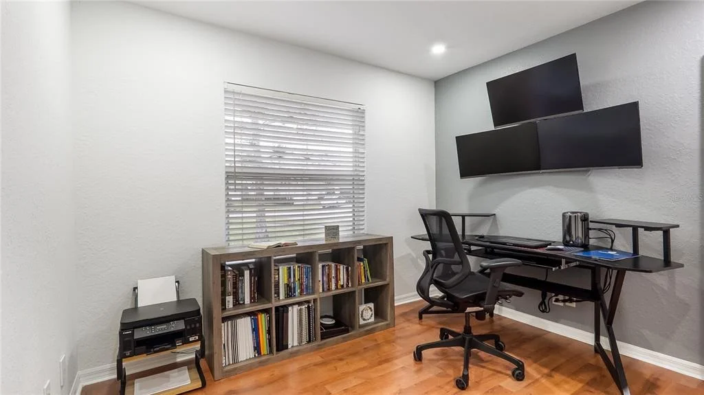 Photo of 132 CHESTNUT CIRCLE