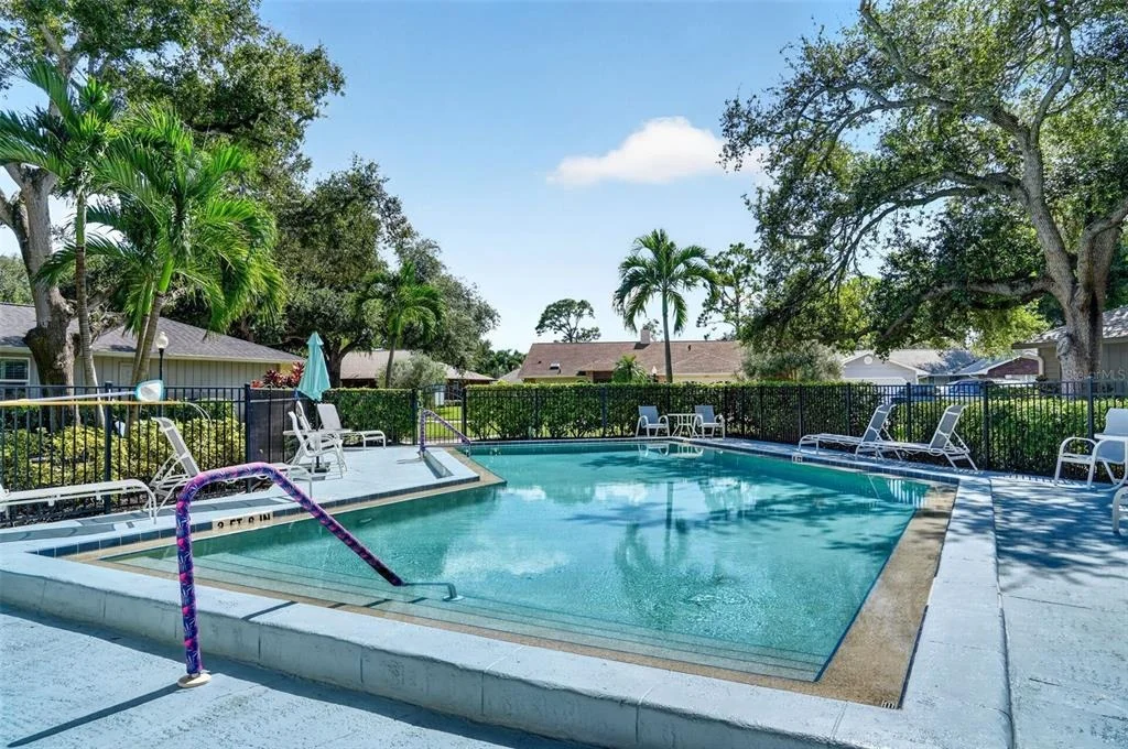 Photo of 6812 ARBOR OAKS DRIVE