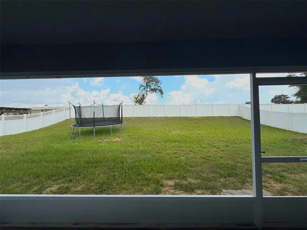 Photo of 185 CLOVERBROOK TRAIL