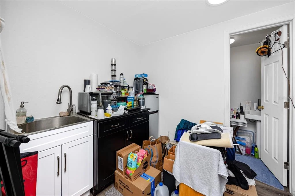 Photo of 1250 LAKEVIEW ROAD
