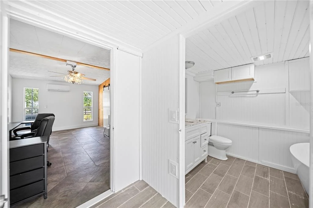 Photo of 1507 LAVILLA ROAD