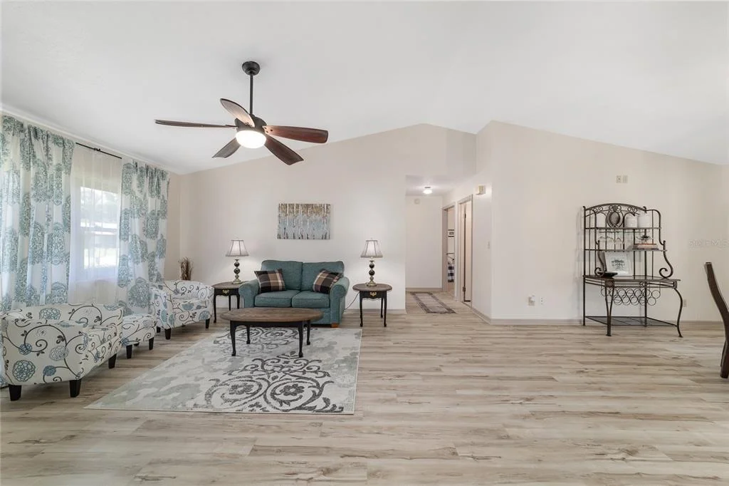 Photo of 4008 SE 61 PLACE