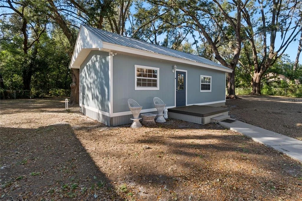 Photo of 9628 DAVIS ROAD