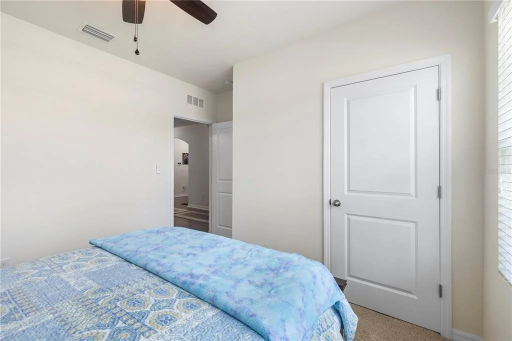 Photo of 10527 PARK MEADOWBROOKE DRIVE