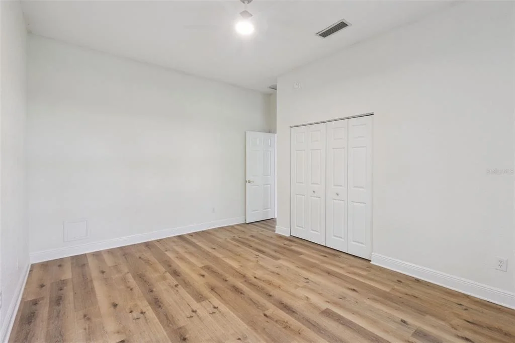 Photo of 6943 SE 12TH CIRCLE