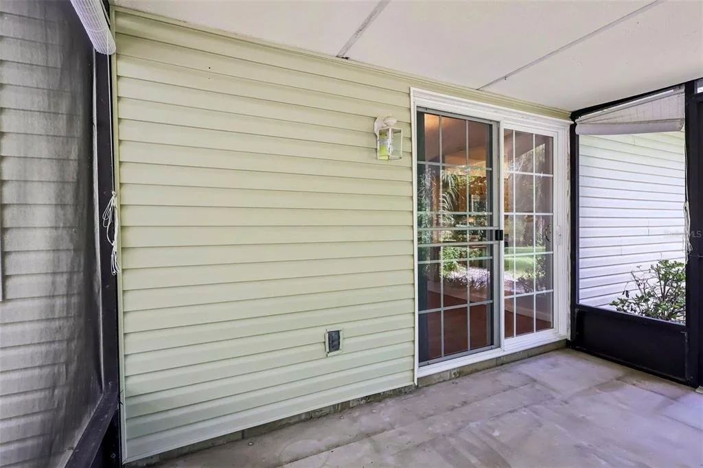 Photo of 21 ABERDEEN CIRCLE