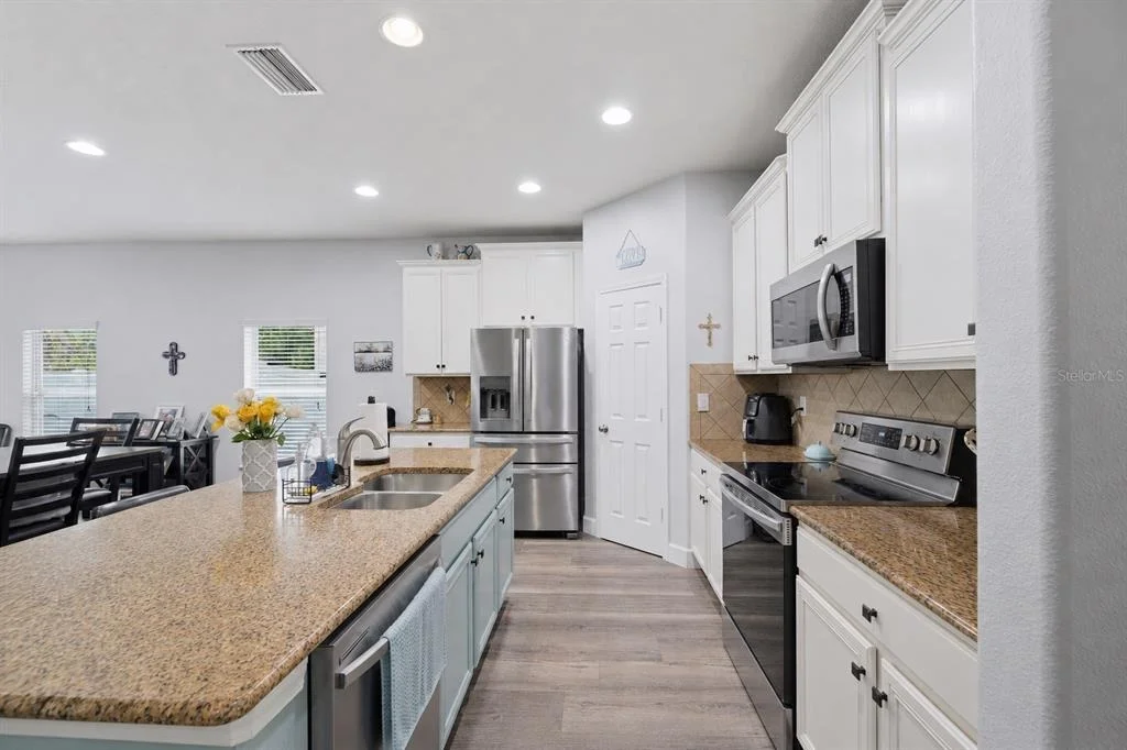 Photo of 2814 MAPLE BROOK LOOP