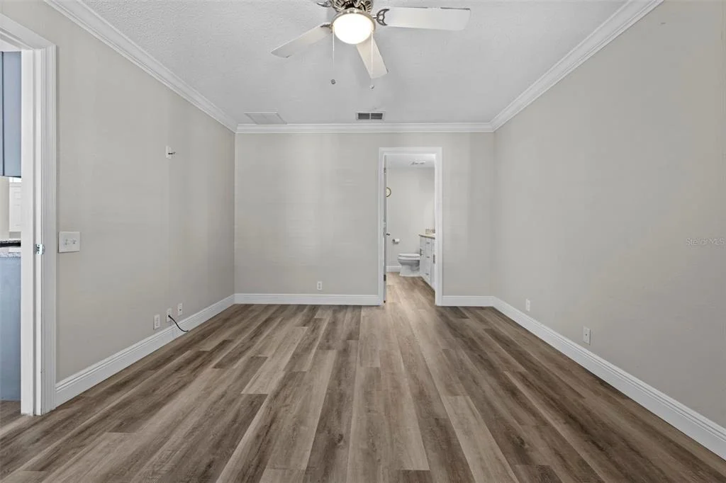 Photo of 8155 GIFFEN LANE