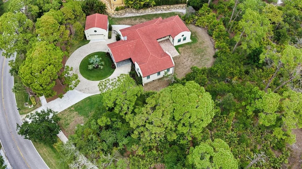 Photo of 360 N POINT ROAD