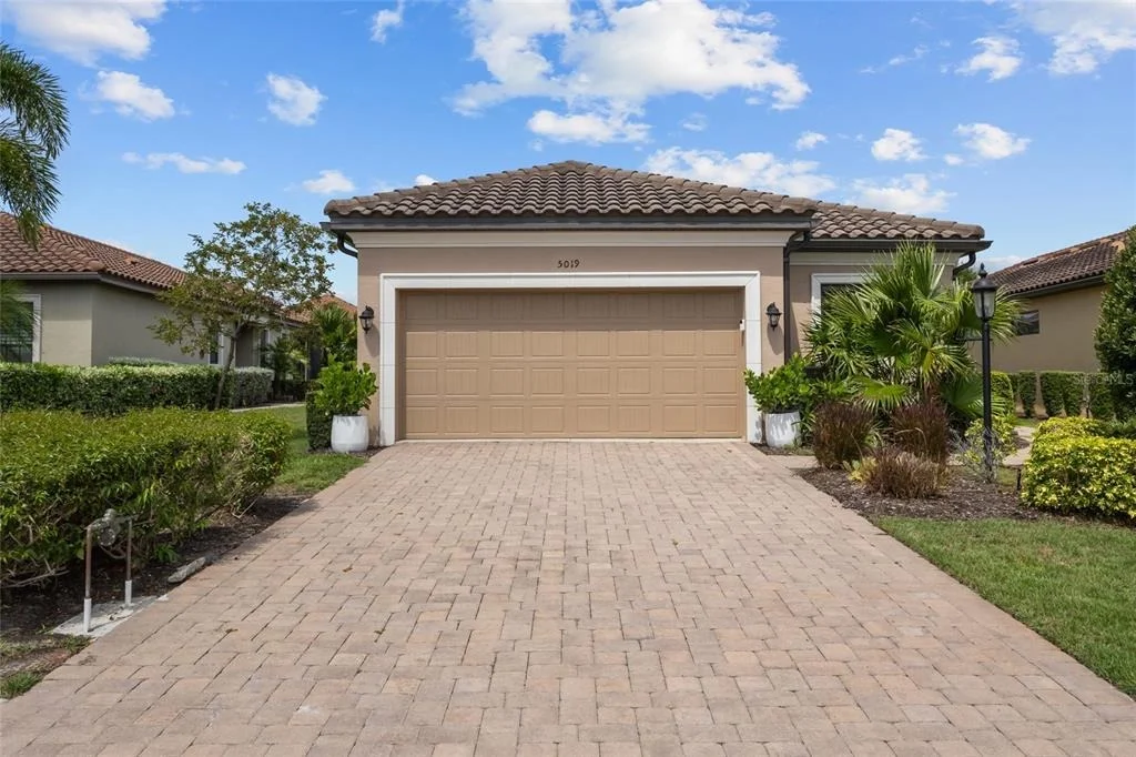 Photo of 5019 SAVONA RUN