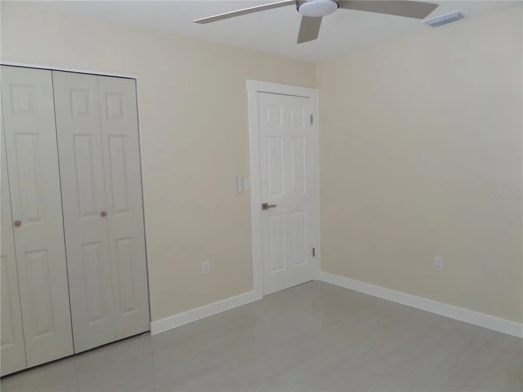 Photo of 4925 SILK OAK DRIVE