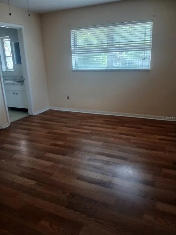 Photo of 7304 ACORN CIRCLE