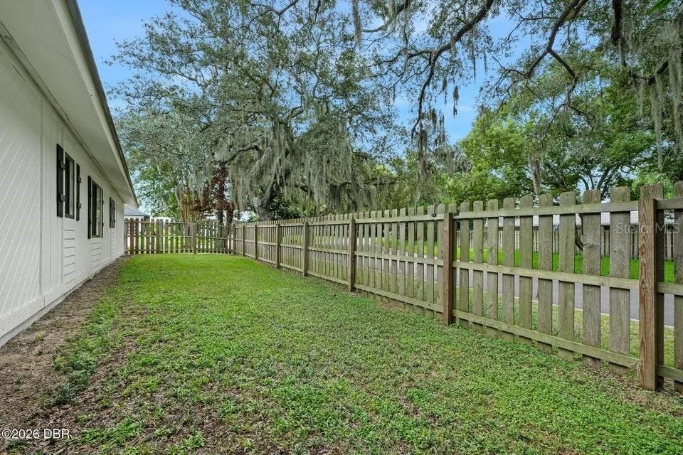 Photo of 5 WINDING WOODS TRAIL