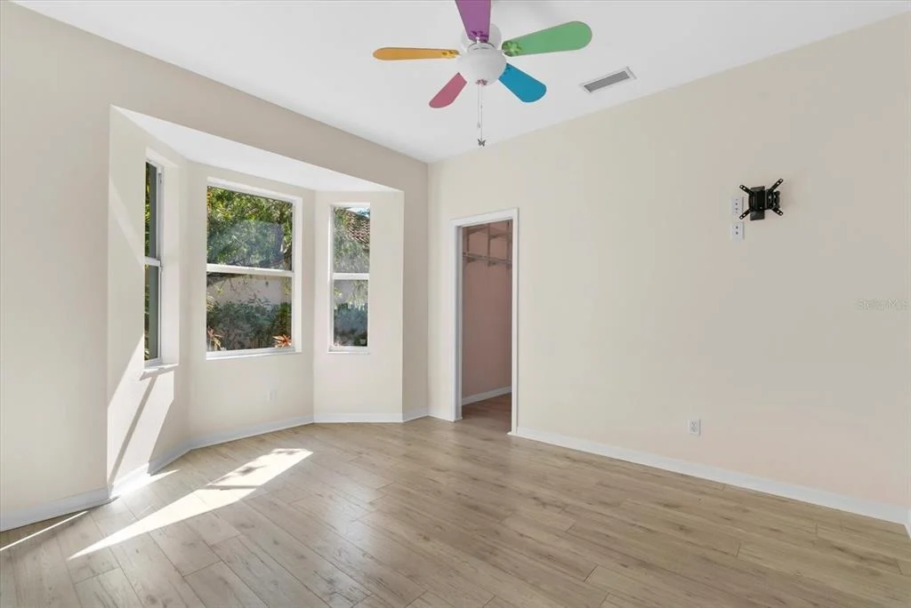 Photo of 4239 CORSO VENETIA BOULEVARD