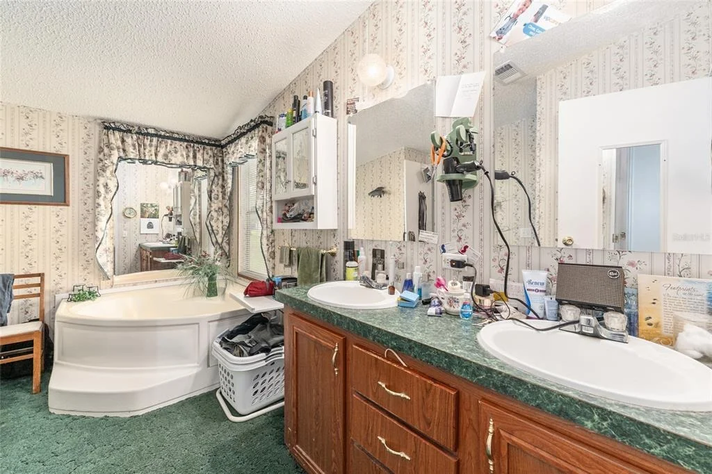 Photo of 10831 NW 10TH PLACE