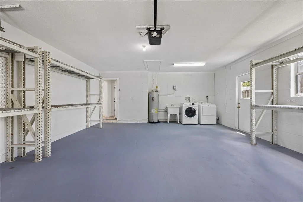 Photo of 2928 FOREST CIRCLE