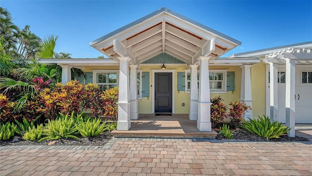 Photo of 602 BUTTONWOOD DRIVE
