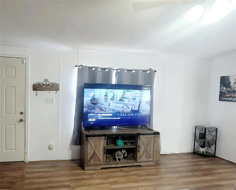 Photo of 4030 NE 212TH TERRACE
