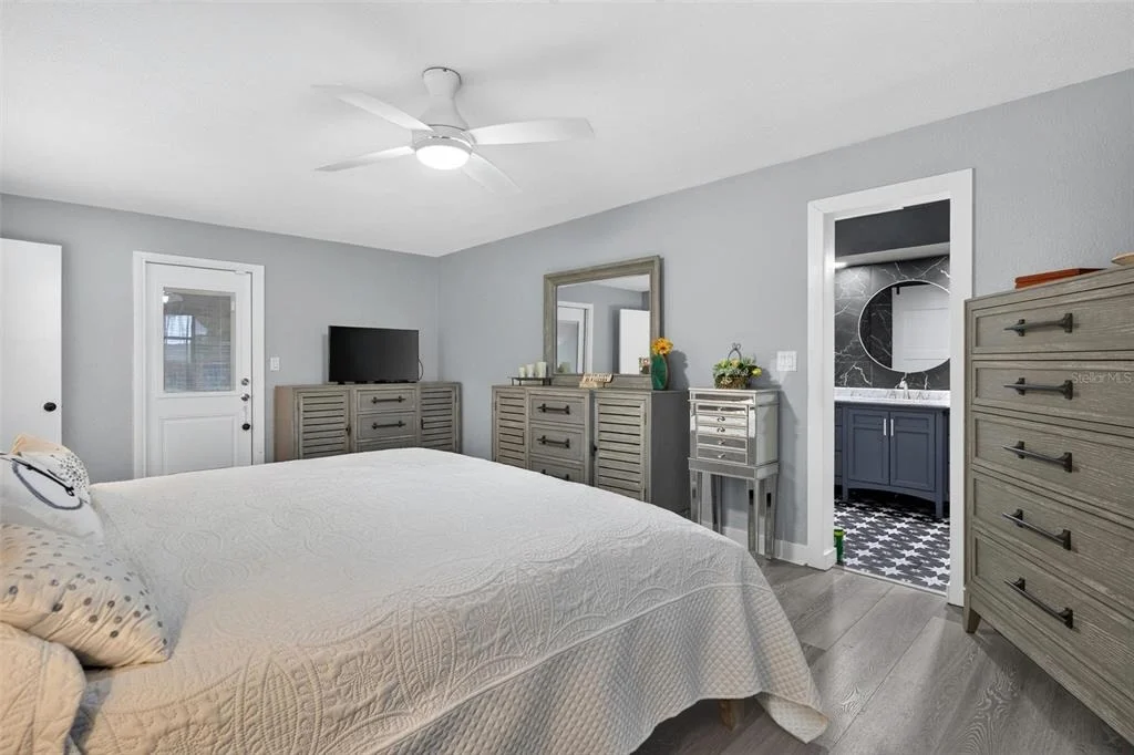Photo of 117 ANN RUSTIN DRIVE