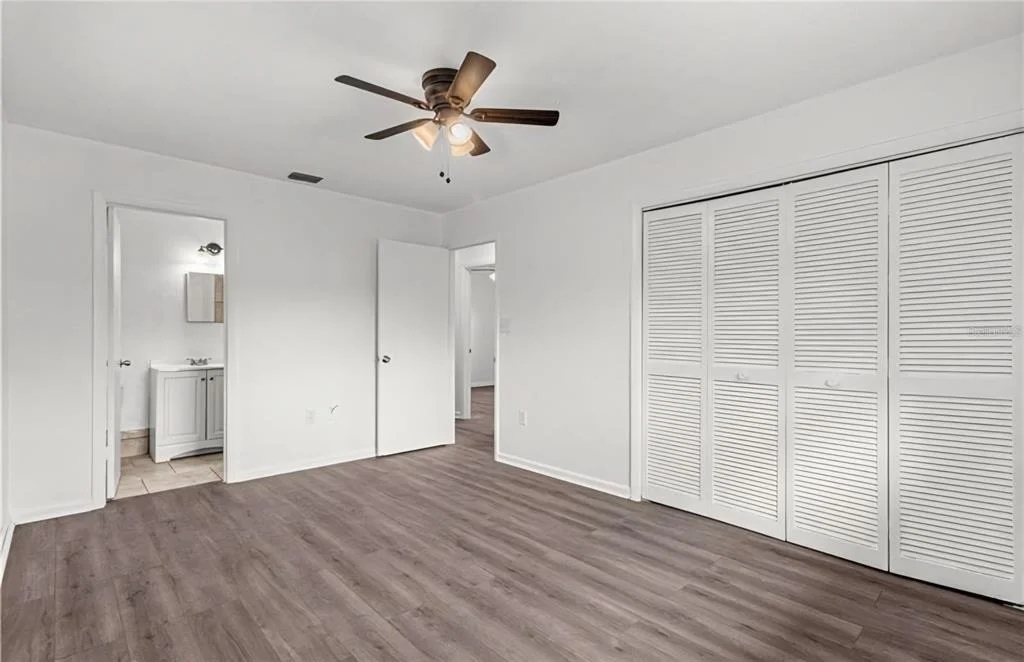 Photo of 46 LAKE COURT LOOP
