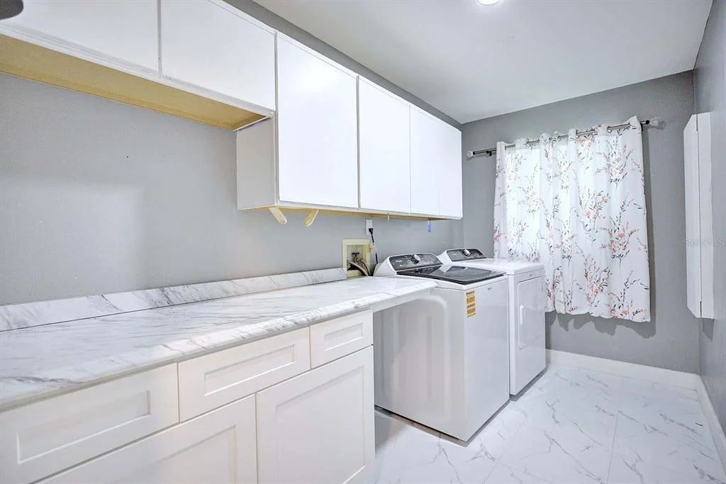 Photo of 2307 FAIRWAY LANE