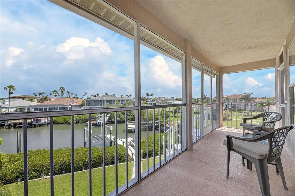 Photo of 6107 MARBELLA BOULEVARD