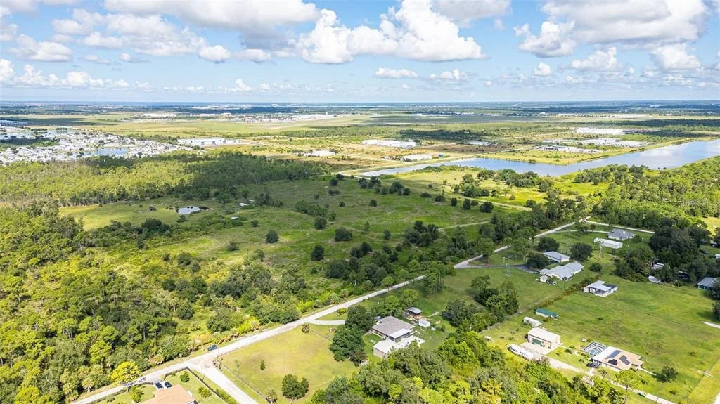 Photo of 27580 JONES LOOP RD