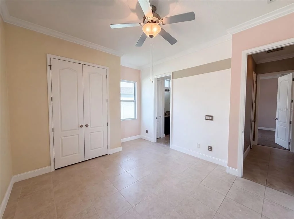 Photo of 918 BLACKTHORN DRIVE