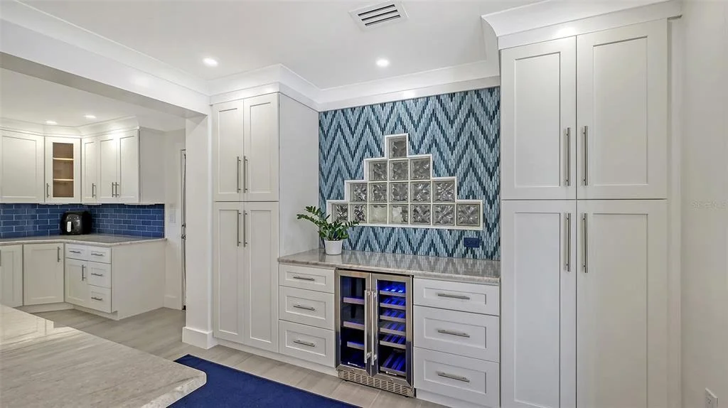Photo of 619 BUTTONWOOD DRIVE