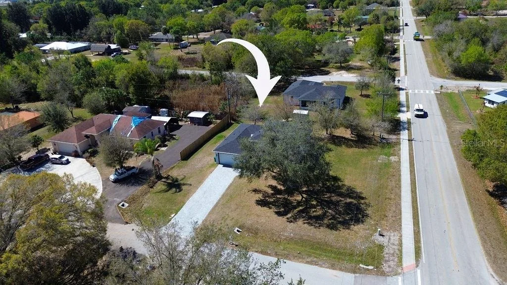 Photo of 3573 NW 18TH AVENUE