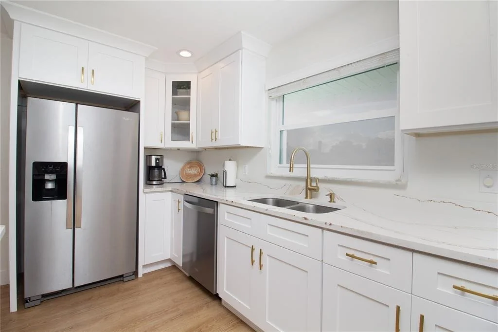 Photo of 318 CIRCLE DRIVE